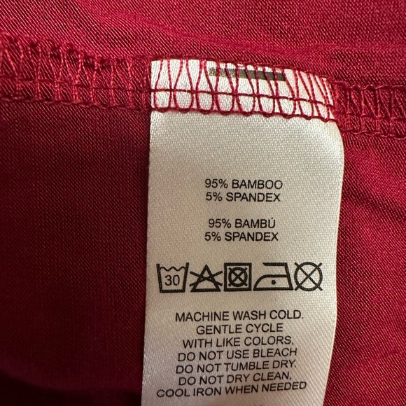 Hale Bob Kimono Deep Red Robe NWT - Picture 11 of 11